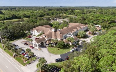 lake-forest-31-exterior-aerial.jpg