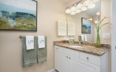 lake-forest-15-unit-bathroom.jpg