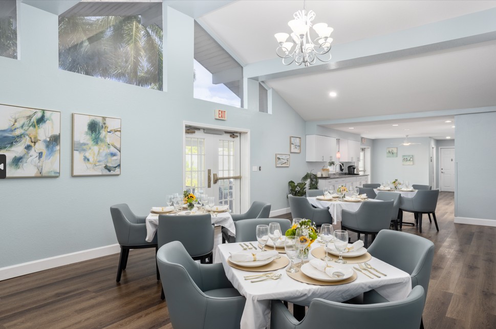 Services & Amenities